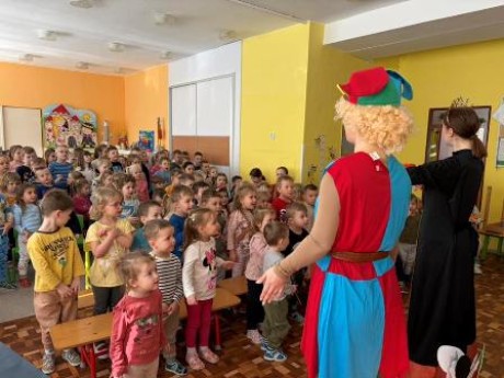 649895539_1358244516108331_826374028634722174_n