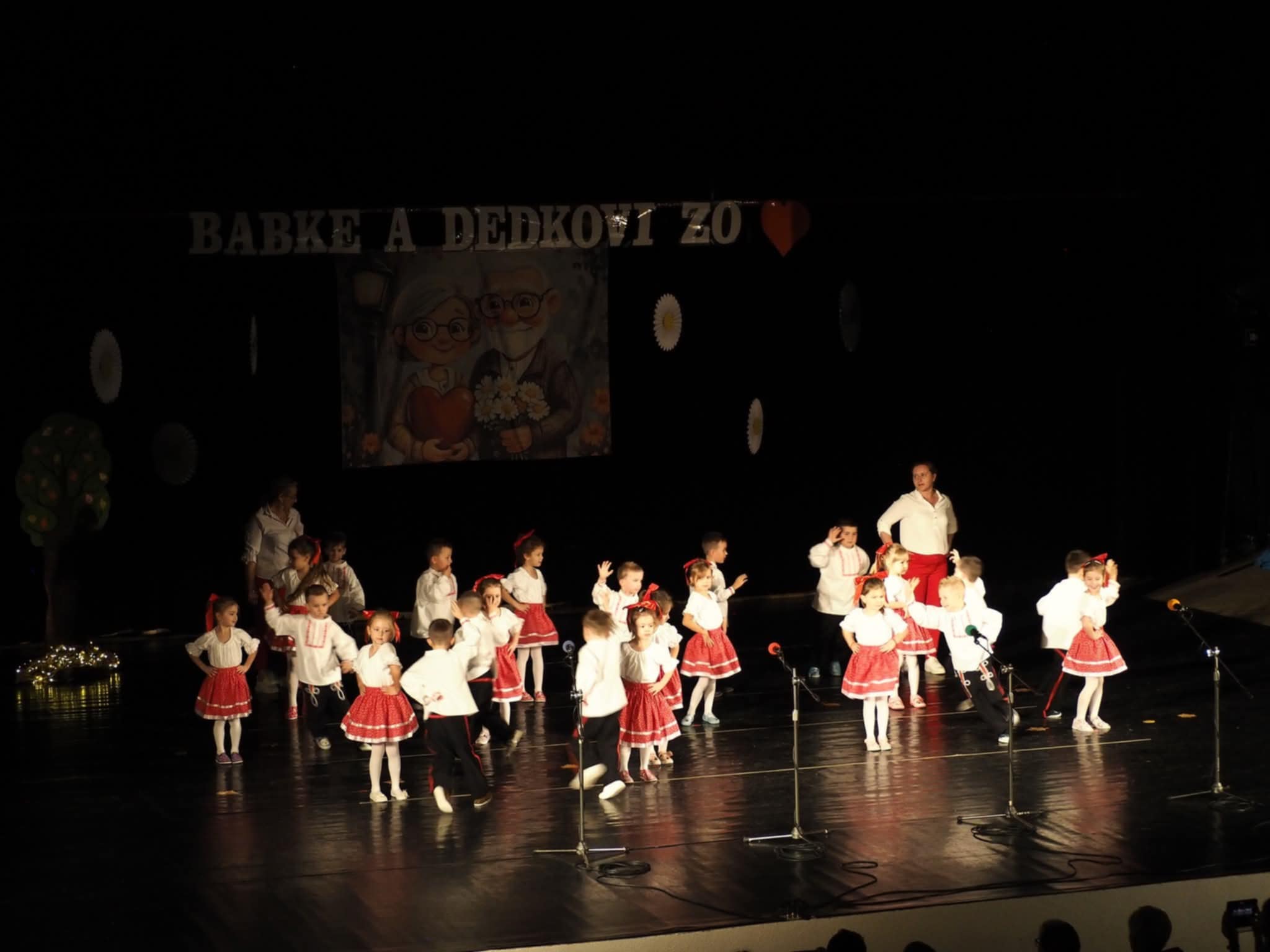 31e6e9ff-7fca-4499-bb73-9d072adf8ea0