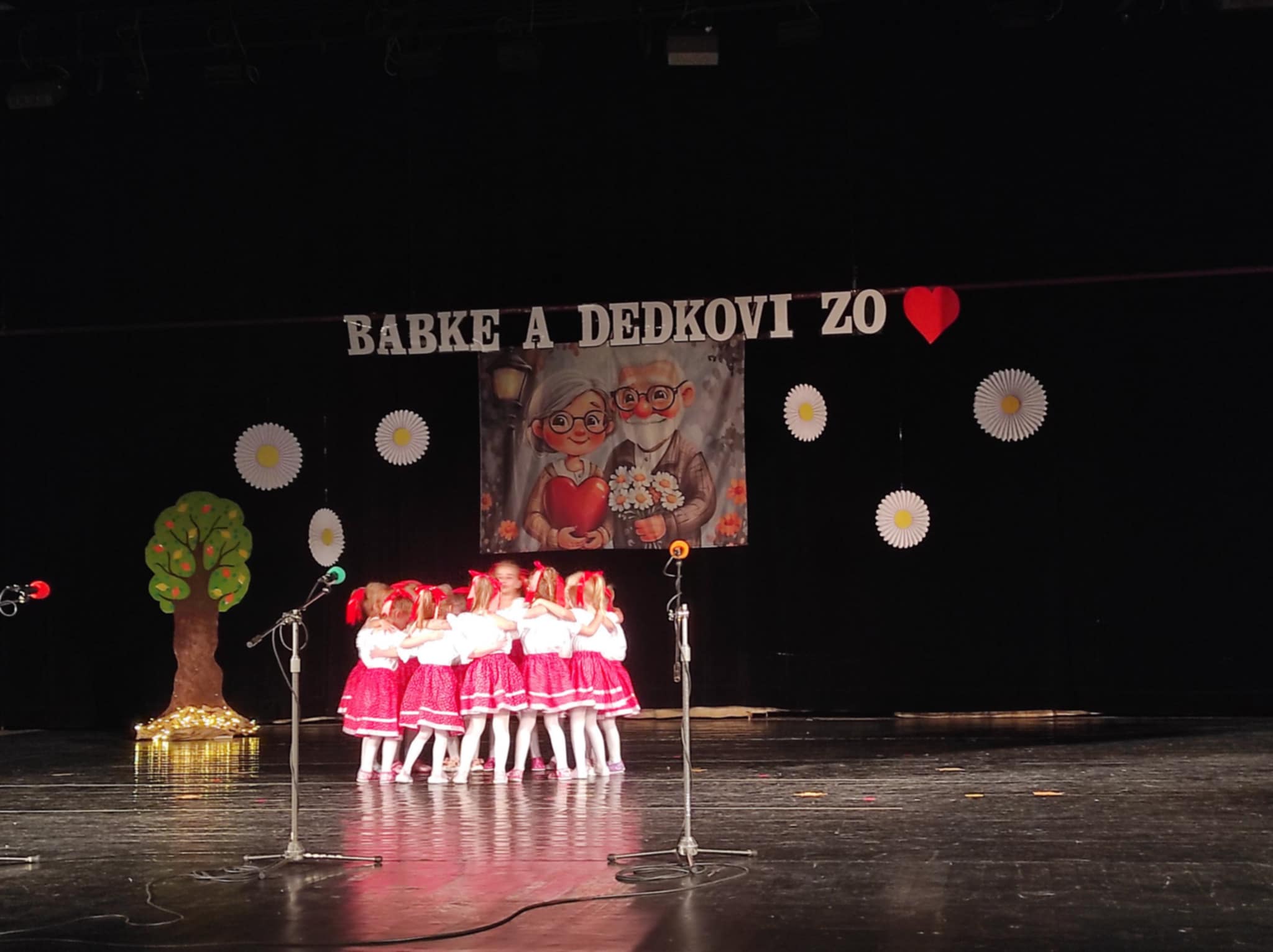 2395d411-cd80-42d6-b310-7fe6b2f347ff