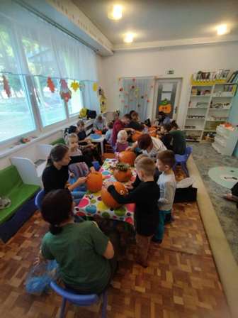 4b46a6e9-35a6-4fa7-b31c-a31948c6f524