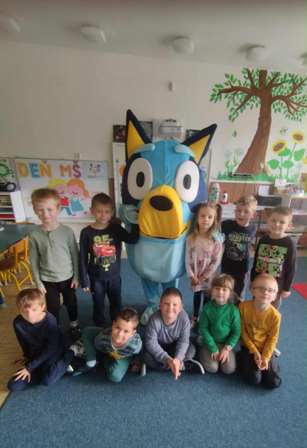 06021bc5-c0c5-4dba-baae-db0d2d7f6aee