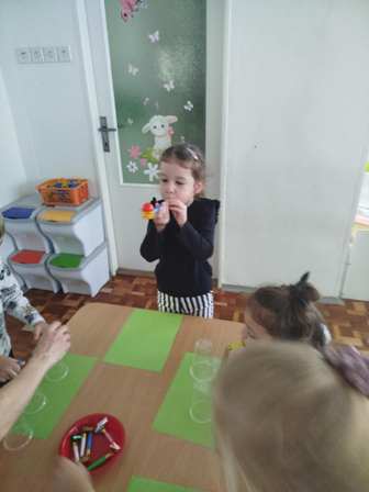 c0ad8bd3-747d-4a79-b39d-67147fa7f52d (1)