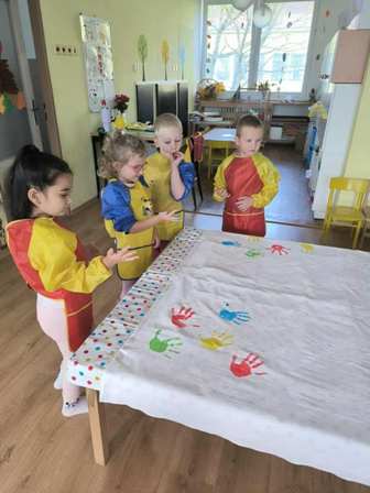 c069b262-ac98-4774-ac5c-a09ffbacb8eb (1)