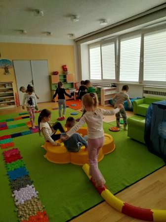 d10a459c-b43c-48d3-b5ca-f92df4662392