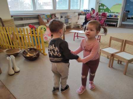 9ec5c4f3-6ea4-4fd3-8ac4-d22d33f94482