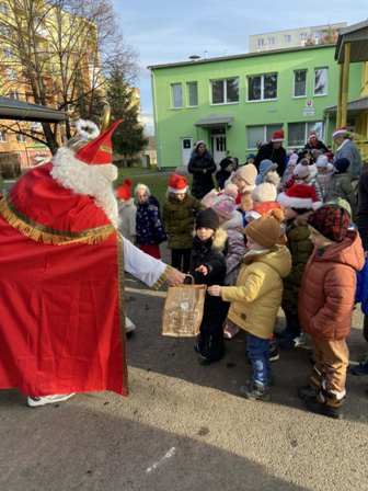 4fbce7c1-a9b2-48dc-b70c-f37731c129ca