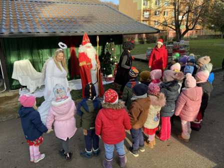 a896e98d-0e51-45eb-9ff1-4c167a0ce50c