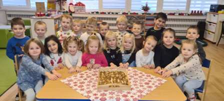 9150a472-51fb-4cec-b635-93bc8e5a8d36