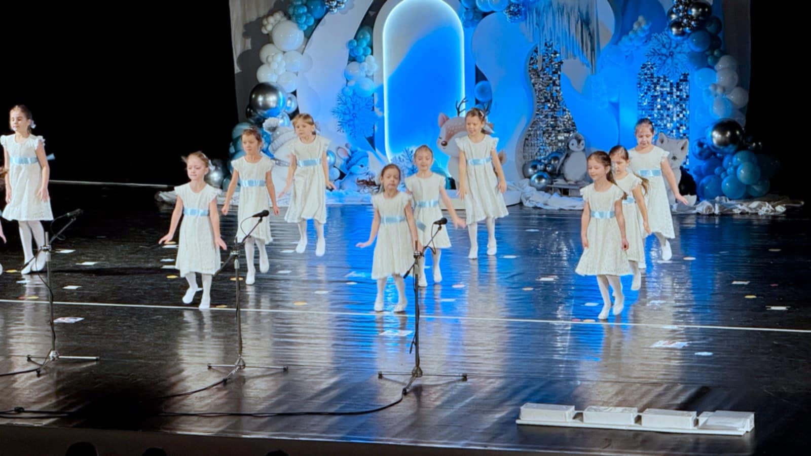 fe299dc2-8961-4148-b717-a46ba1c9f754