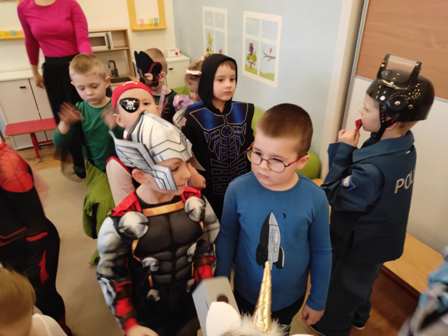 49eac116-25de-4f32-b435-e3d63eda670a