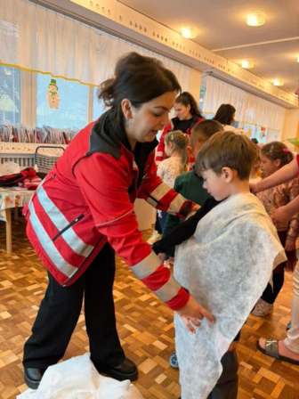 5f03de0a-d480-4854-bbb8-17833d754bec