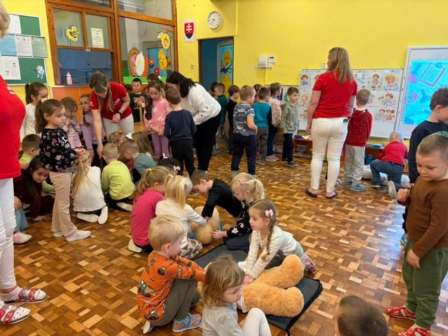 049fd3ea-b82f-4a66-8516-c69f1f3c8205