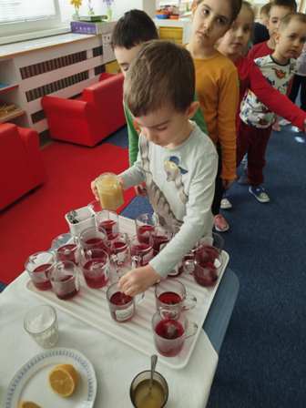 5fb4dfbb-d7c4-417e-b4d5-c9cb96be794b