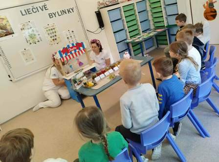 a195145a-02ee-4105-a0c7-e58994a1f8a2