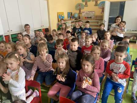 93d5e450-1ea5-4086-918d-cec5fb20e4ea