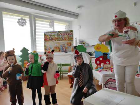 ad825671-2eba-4428-b7a3-6f4e5b862651