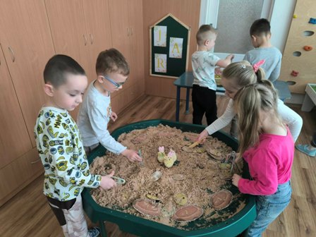 654759781_1366517245281058_3158992411403096284_n