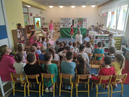 553fb72e-0fd7-41e2-8234-89c3cba81417