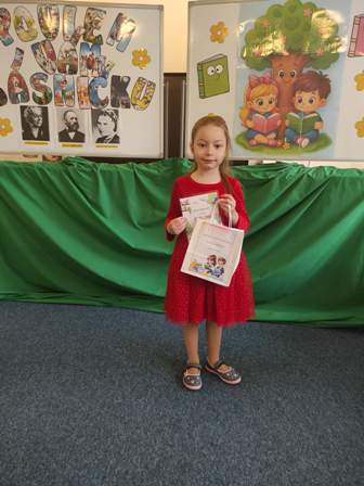 e2ab2df4-6187-4dd6-a3b8-de518b04cd9d